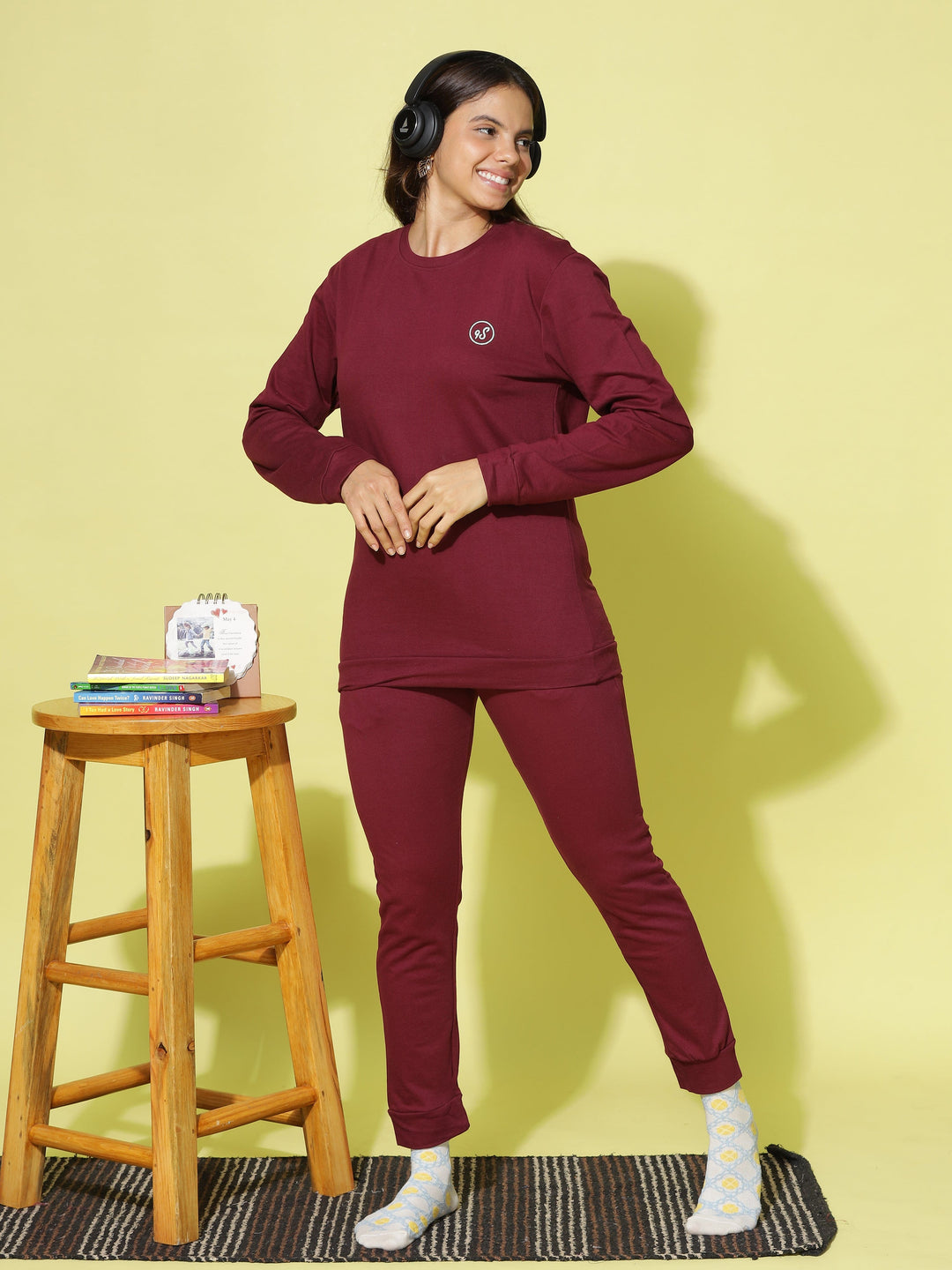 Chic Maroon Cotton Winter Tracksuits For Women