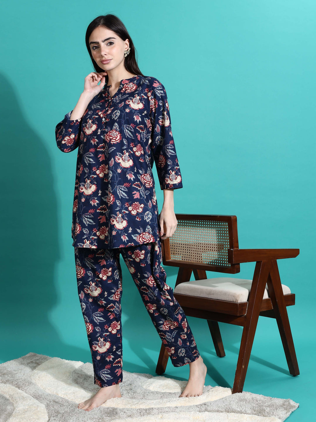 Chic Navy Blue Floral Cotton Pajama Set for Women