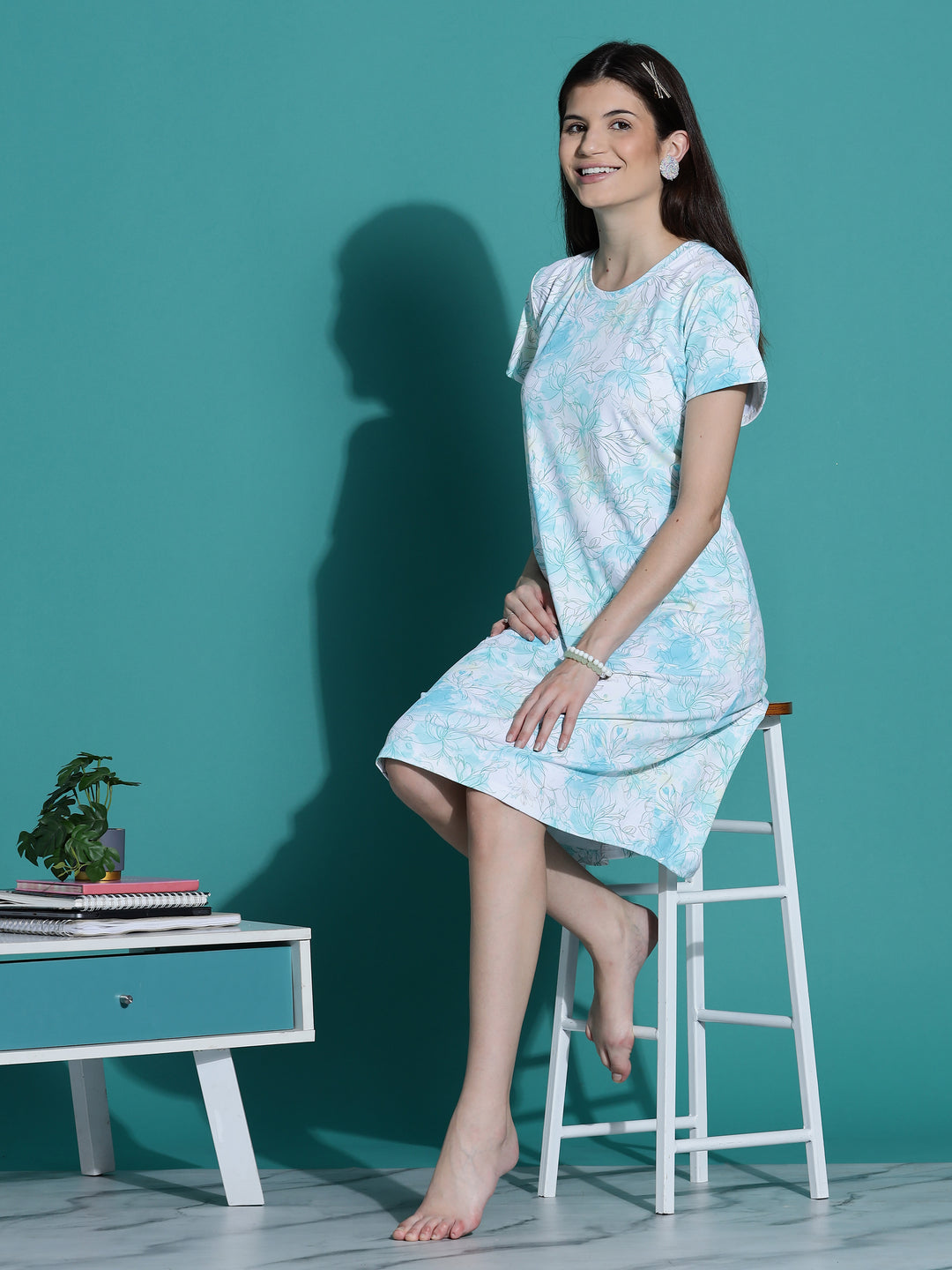 Aqua White Floral Chic Short Nightdress for Women