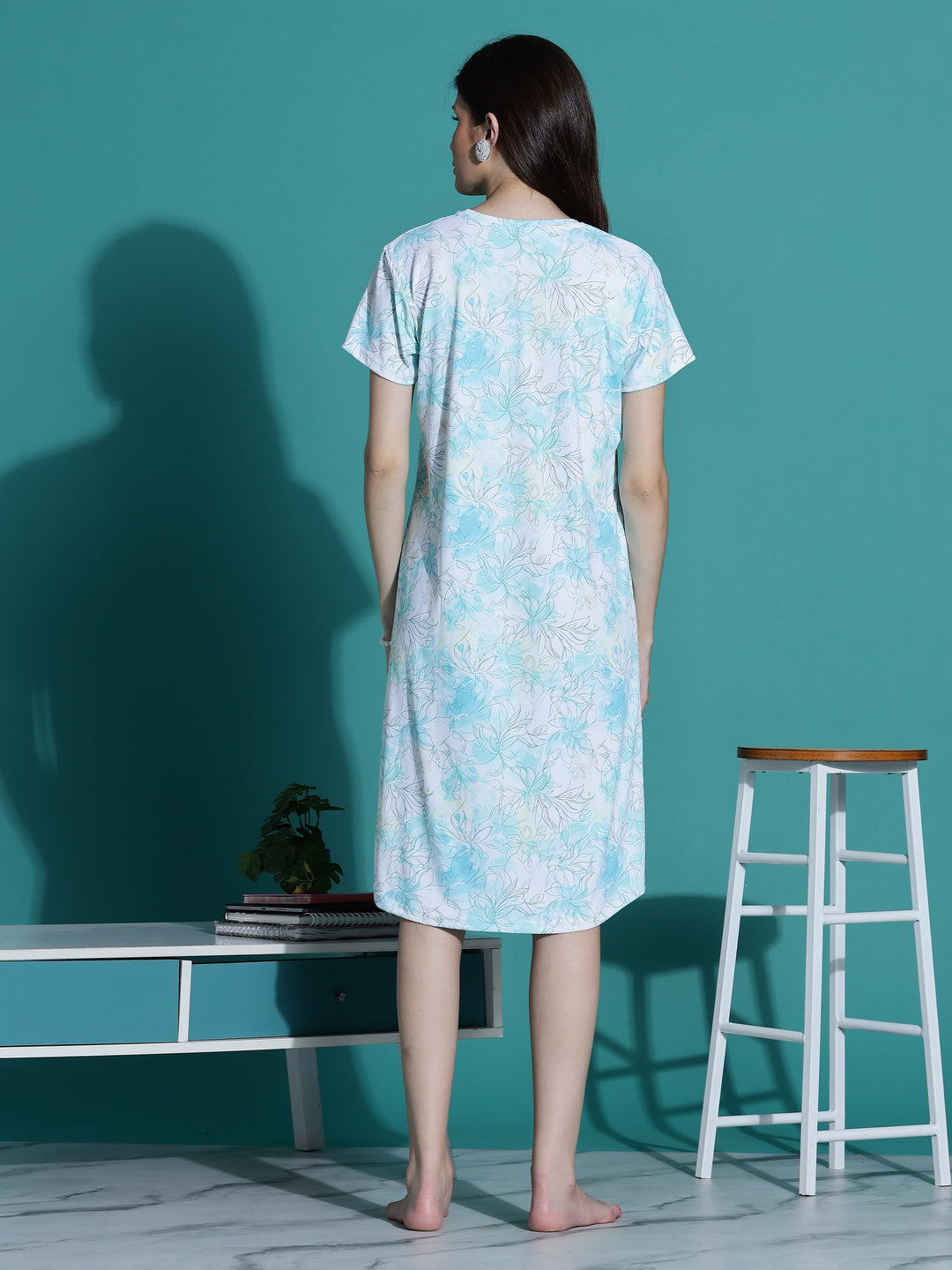 Aqua White Floral Chic Short Nightdress for Women