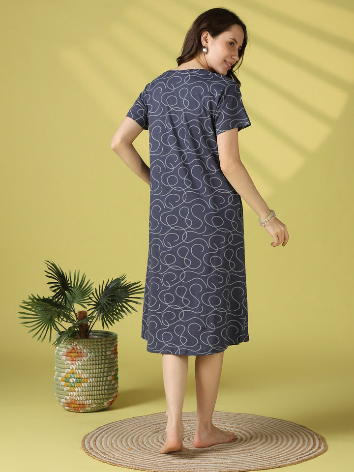 Swirl Print Hosiery Cotton Short Nighty for Women in Twisty Blue