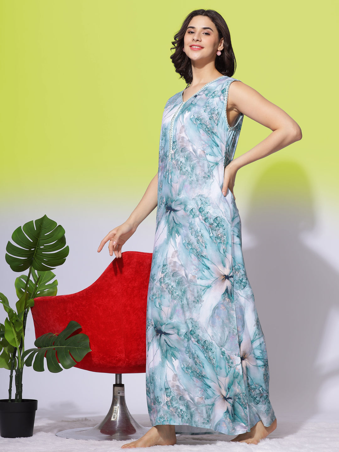 Luxurious Seafoam Green Sleeveless Nighties For Women