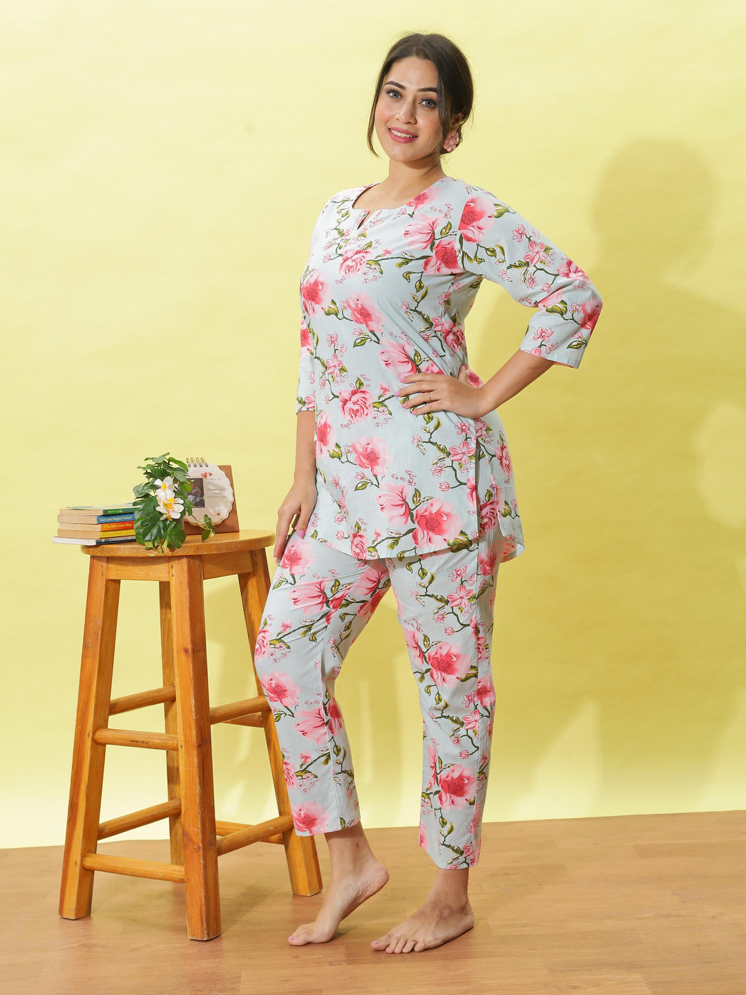 Light Mint Cotton Pyjama Set for Women at Great Prize