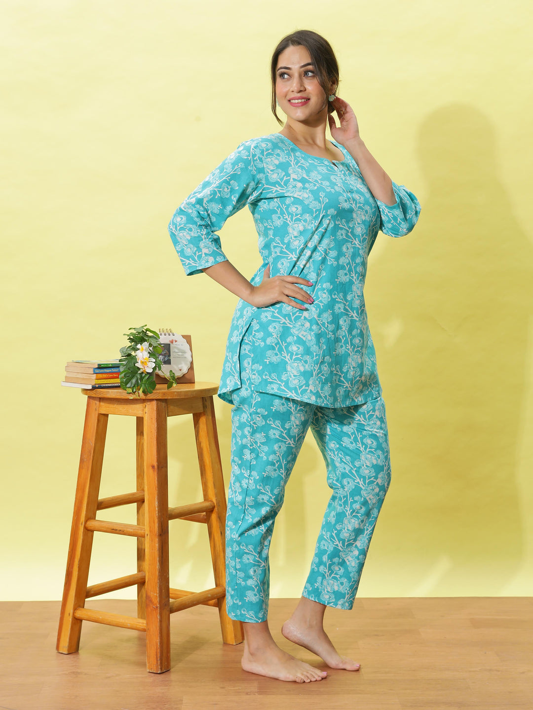 Chic Aqua Blue Floral Cotton Pyjama Set for Women