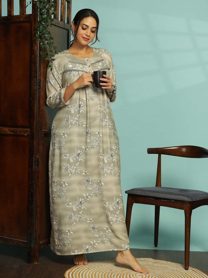 Graceful Light Grey Long Nighty With Breathable Fabric for All Seasons