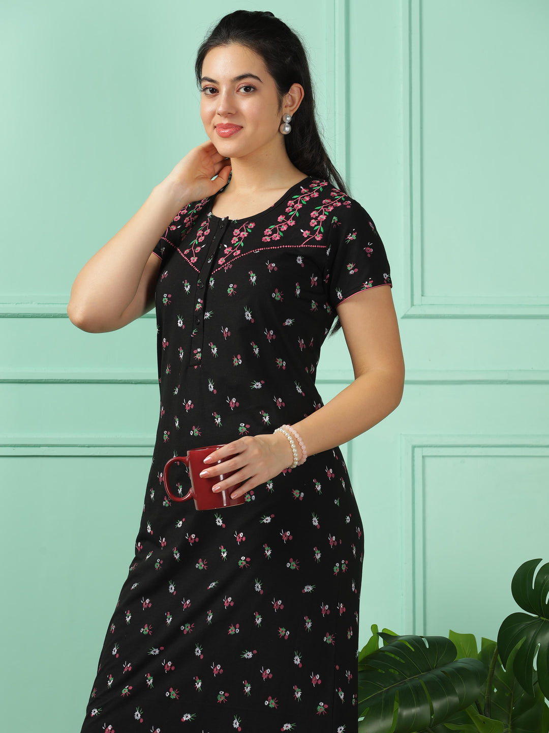 Black cotton designer nighty