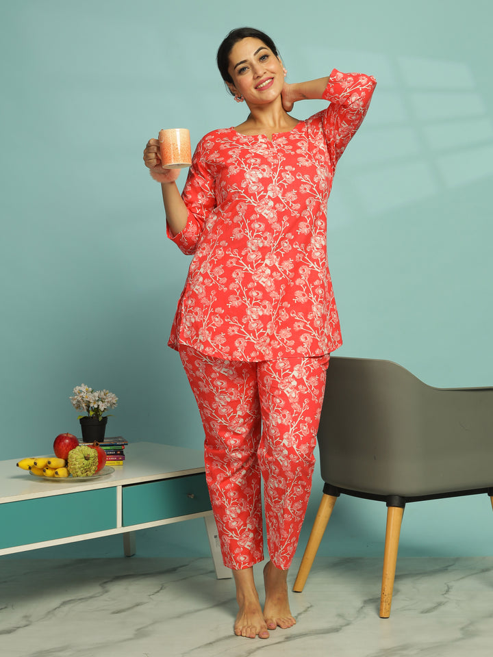 Coral Pink Pure Cotton Floral Pyjama Set for Women With Relaxed Fit