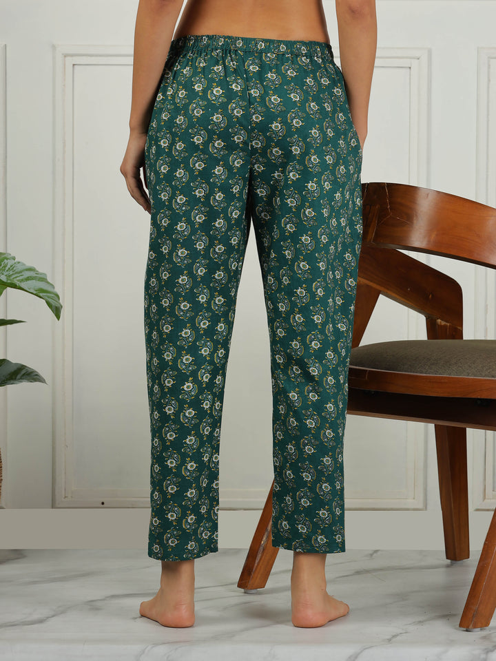 Pine Green Cotton Pyjama Set for Women Cozy and Breathable Sleepwear