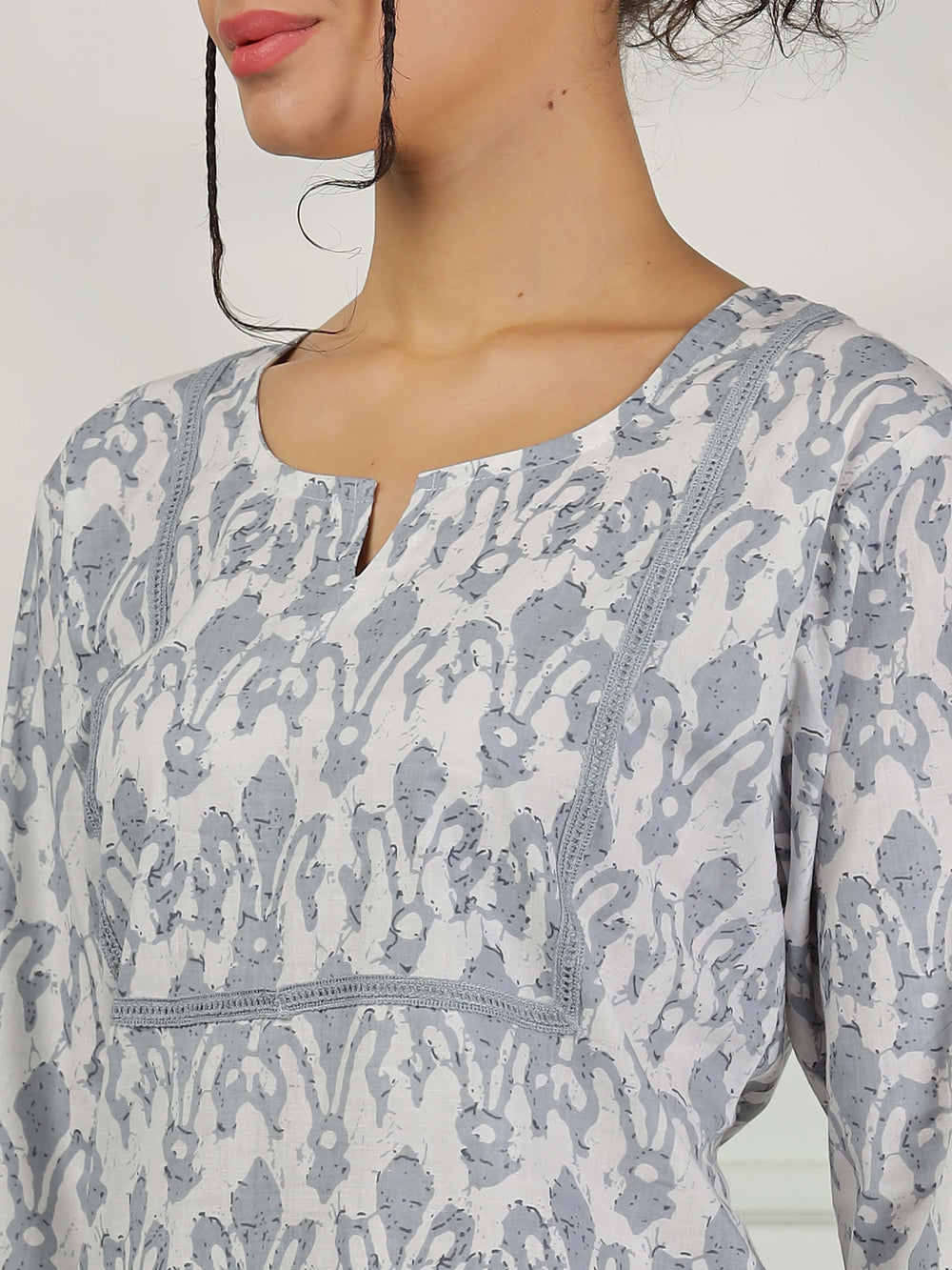 Stylish Grey Cotton Pajama Set For Women