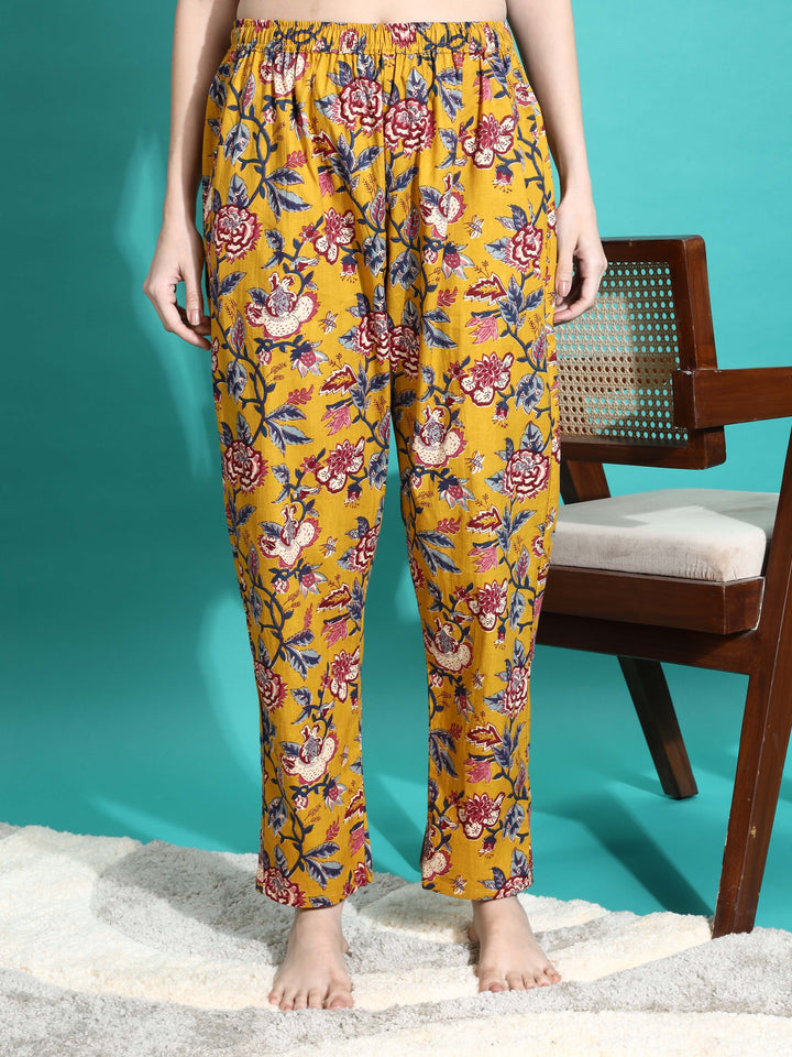 Cozy Mustard Yellow Floral Cotton Pyjama Set for Women 