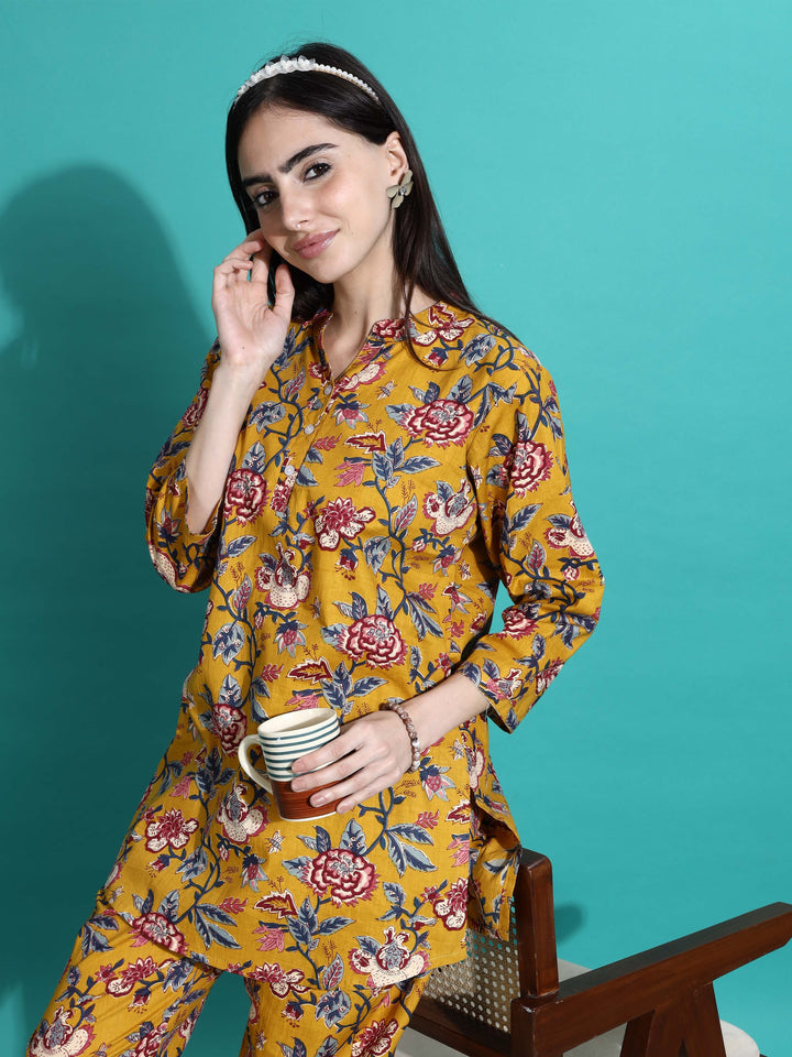 Cozy Mustard Yellow Floral Cotton Pyjama Set for Women 