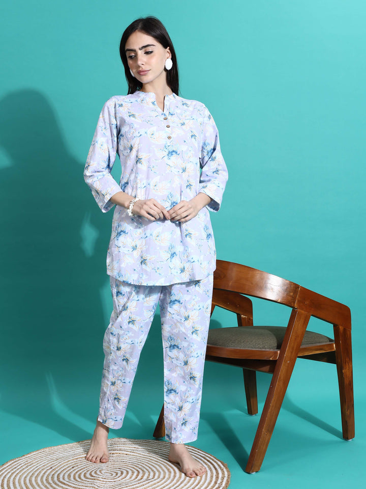 Comfortable Lavender Cotton Pyjama Set for Women