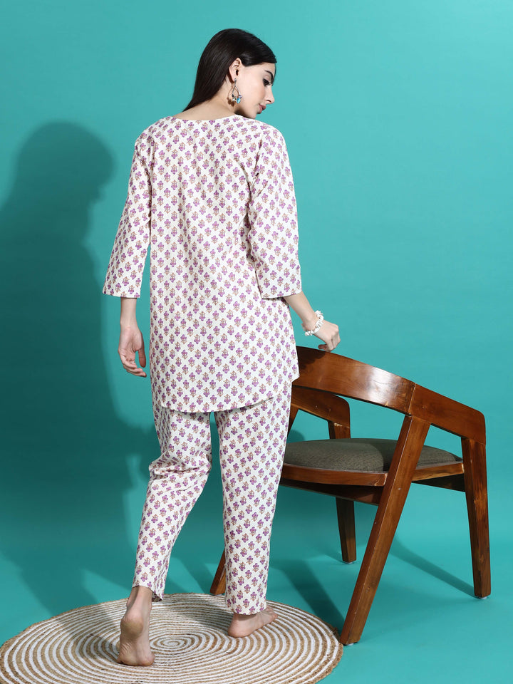 Stylish White Pink Cotton Pyjama Set for Women