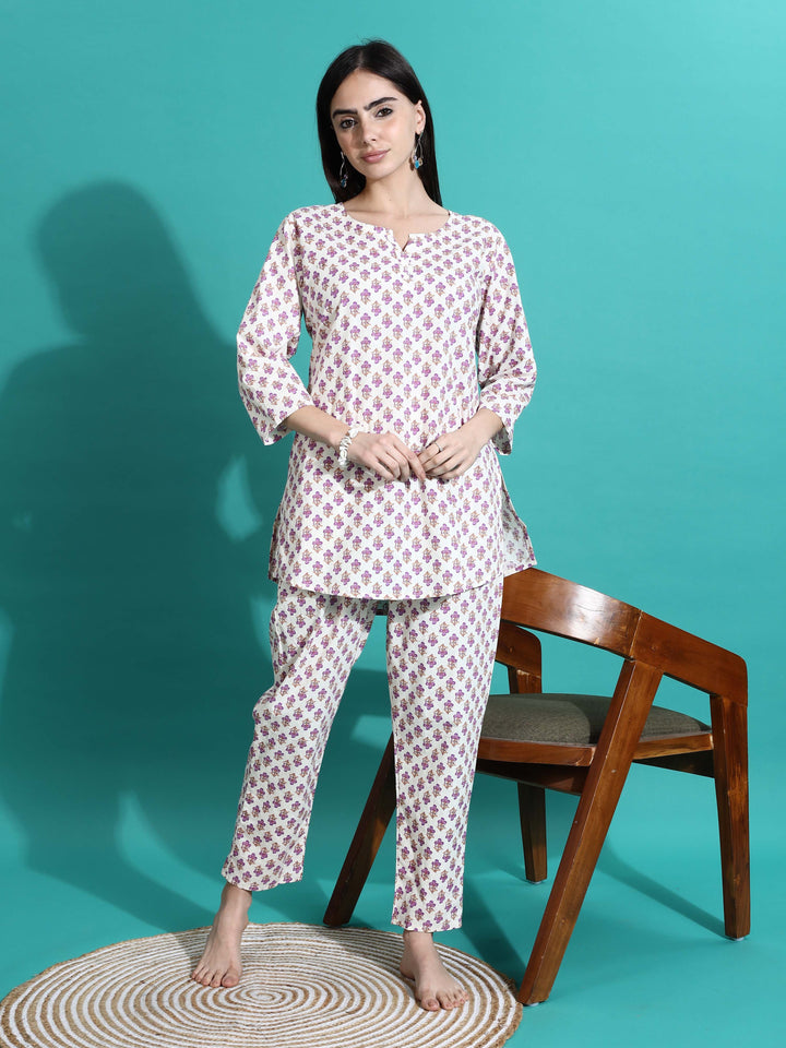 Stylish White Pink Cotton Pyjama Set for Women