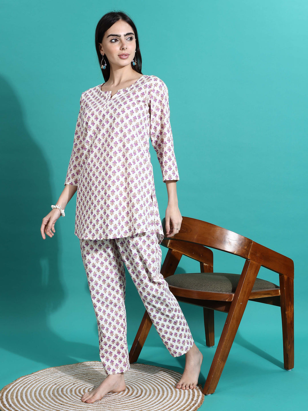 Stylish White Pink Cotton Pyjama Set for Women