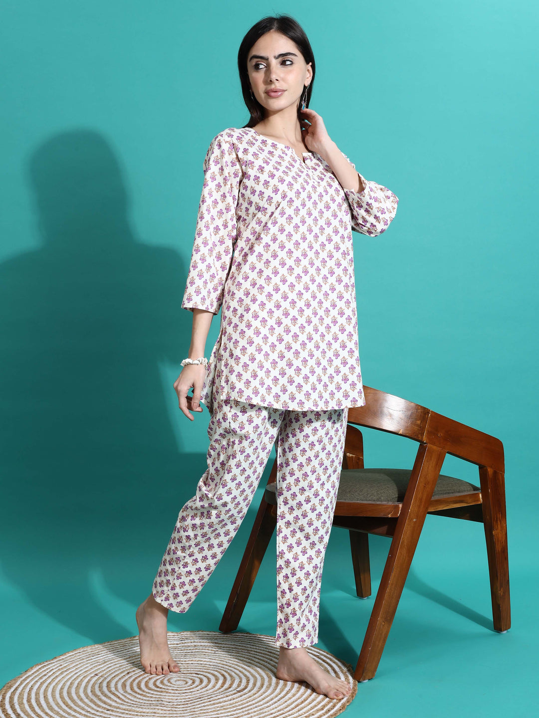 Stylish White Pink Cotton Pyjama Set for Women