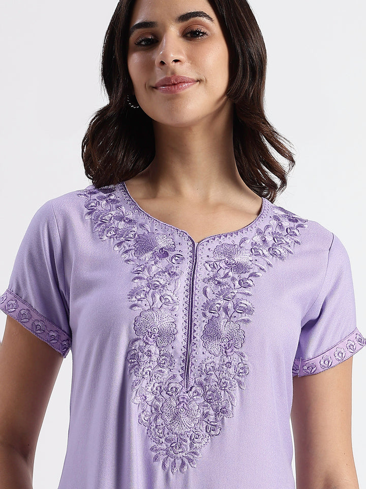 Sadabahar Peri Winkle Embroidered Nighty with Soft Alpine Fabric