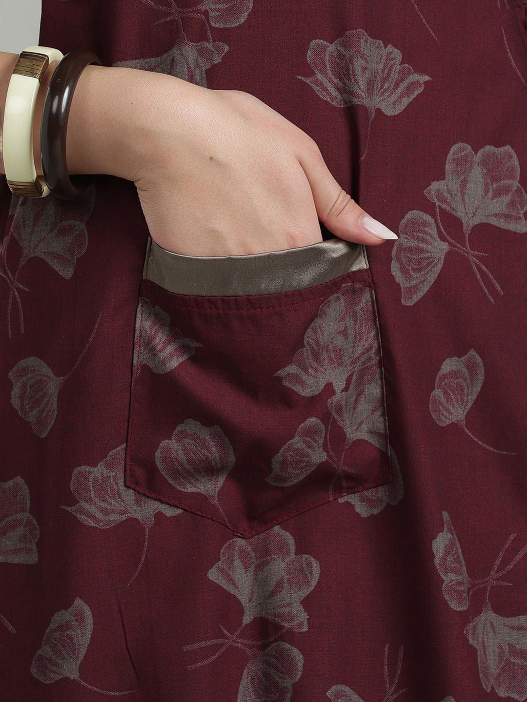 Prussian Fig Viscose Blend Housecoat with Floral Sketch Print for Women