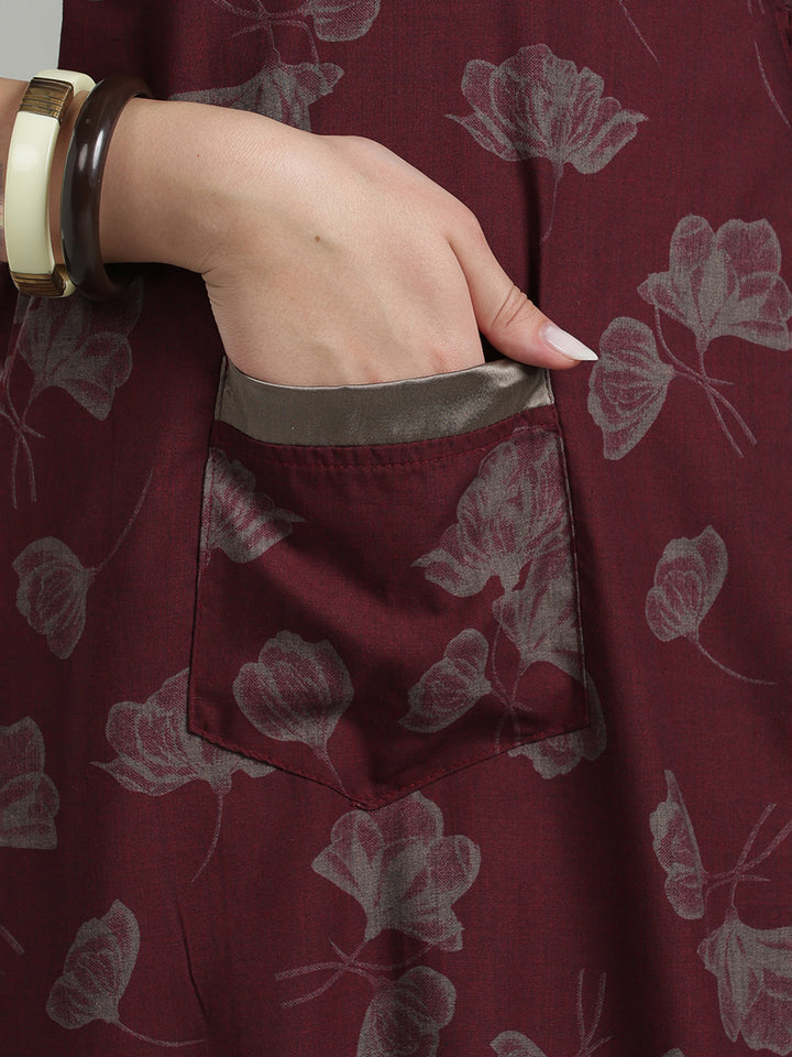 Prussian Fig Viscose Blend Housecoat with Floral Sketch Print for Women