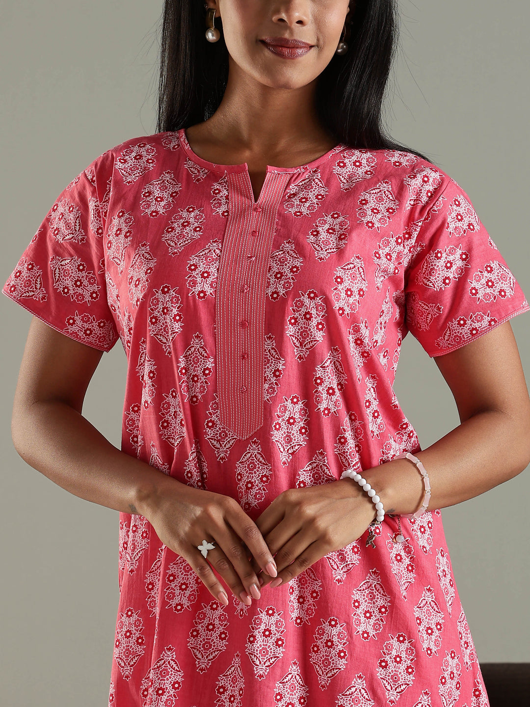 Pure cotton nighty for women with pocket In pink