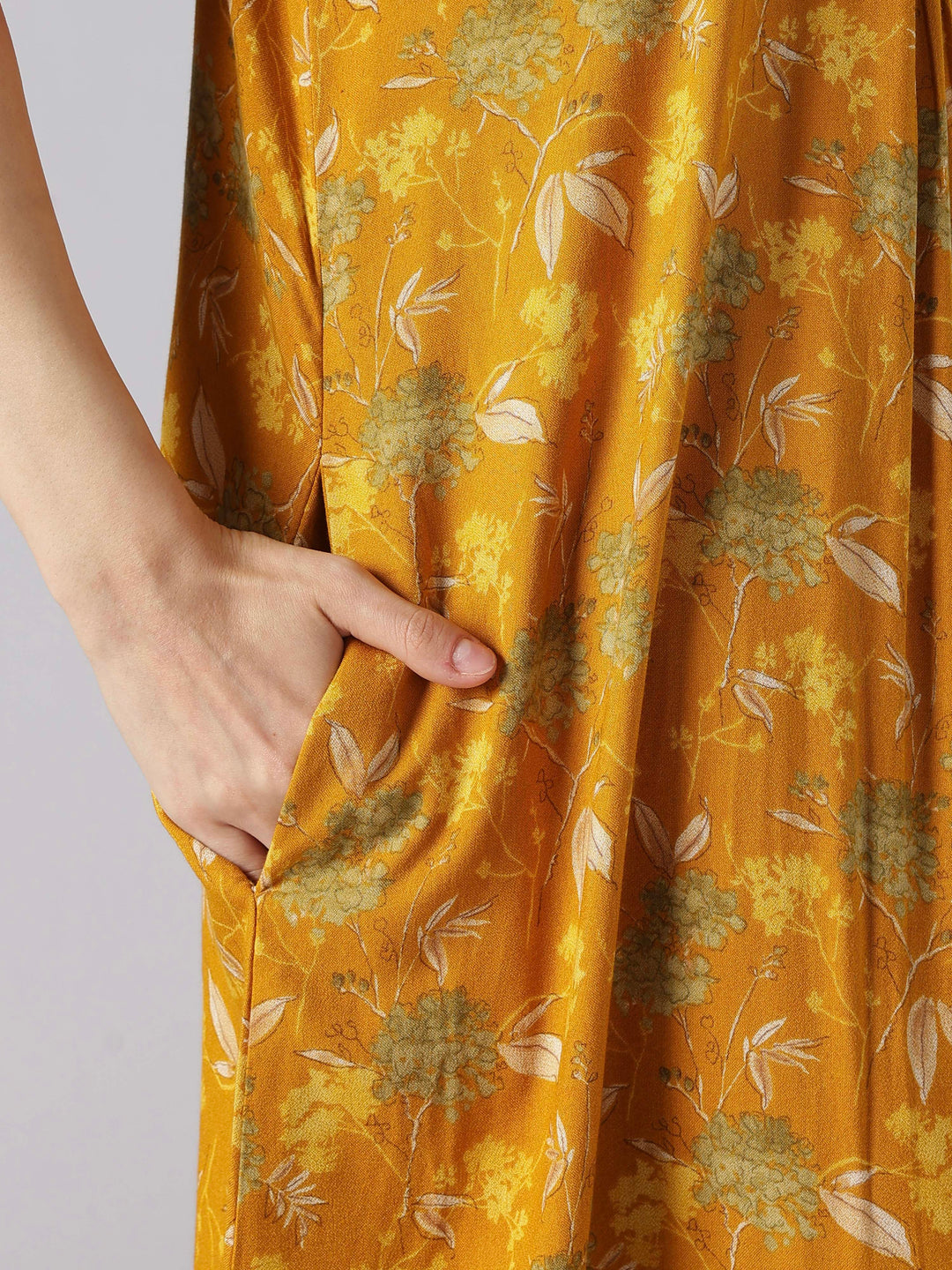 Botanical Print Alpine Nighty for Women with Pleated Fit