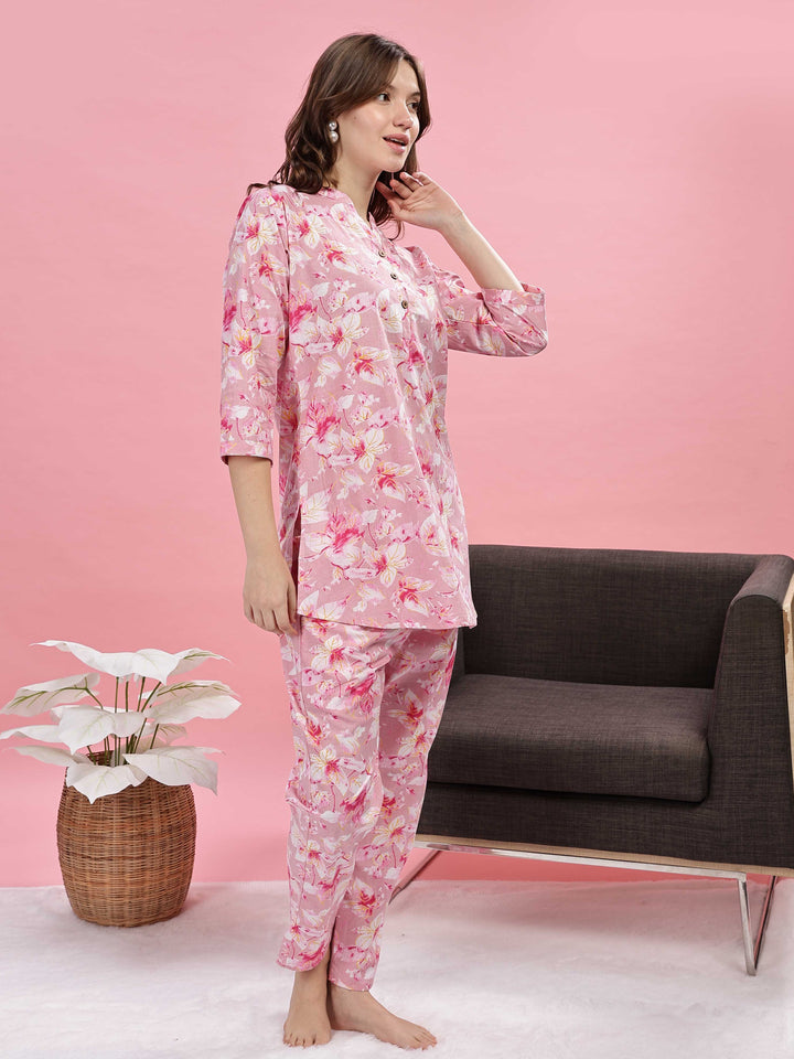 Soft Stylish Pink Cotton Pyjama Set for Women 