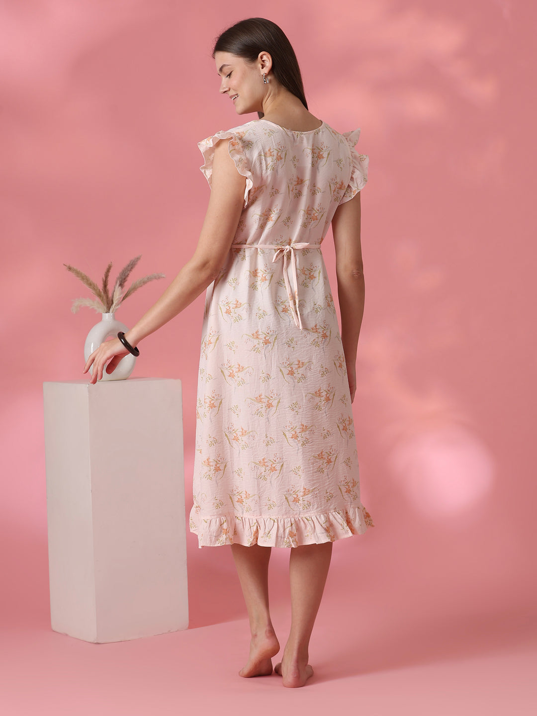 Easy Moving Nightdress for Everyday Comfort in Dreamy Peach