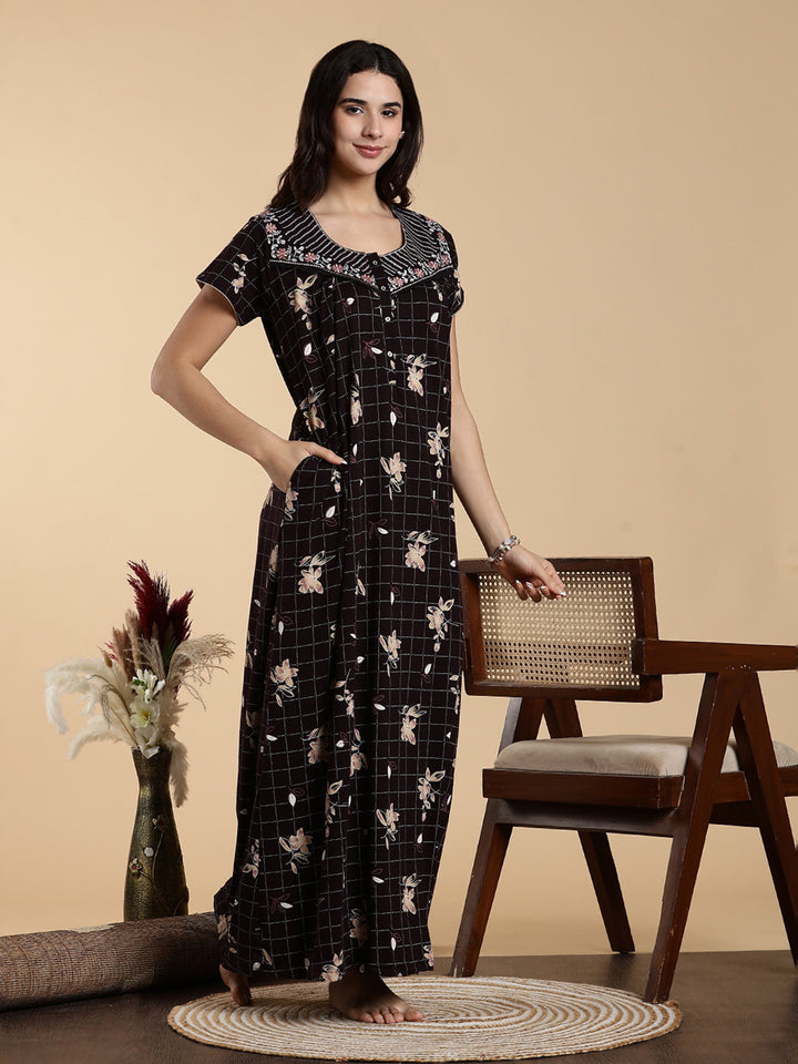 Hosiery Cotton Floral Checkered Designer Nighty for Women in Brown