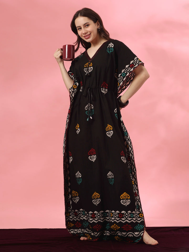 Black Motif Pure Cotton Kaftan with V Neck and Batwing Sleeves