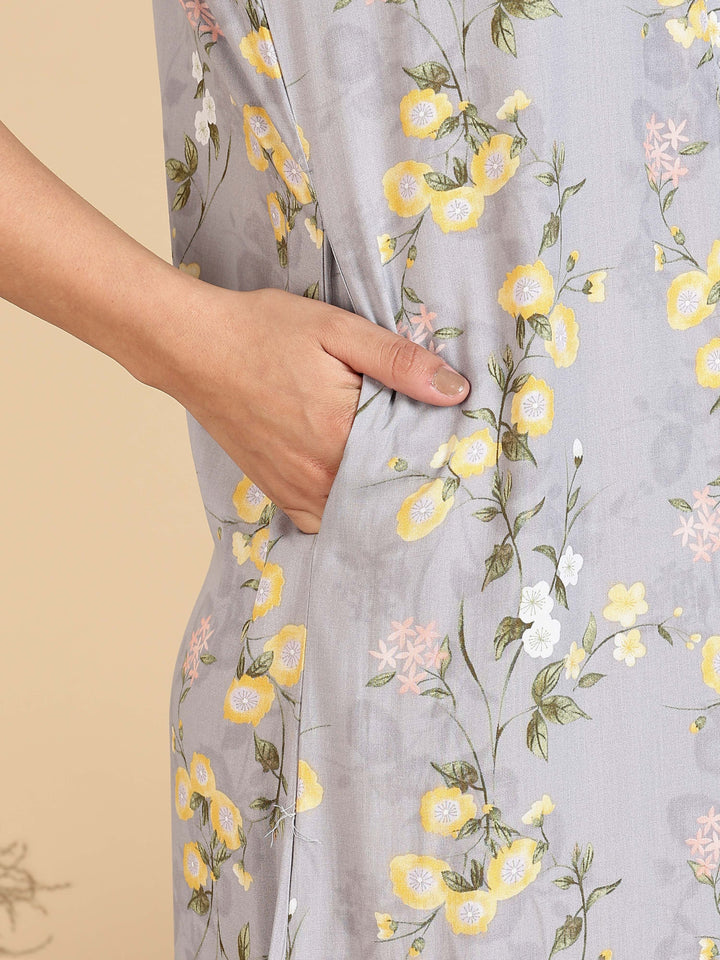 Lavishing Grey Rayon Floral Sleeveless Nighty for Women