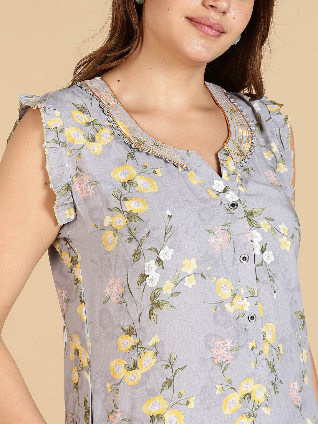 Lavishing Grey Rayon Floral Sleeveless Nighty for Women