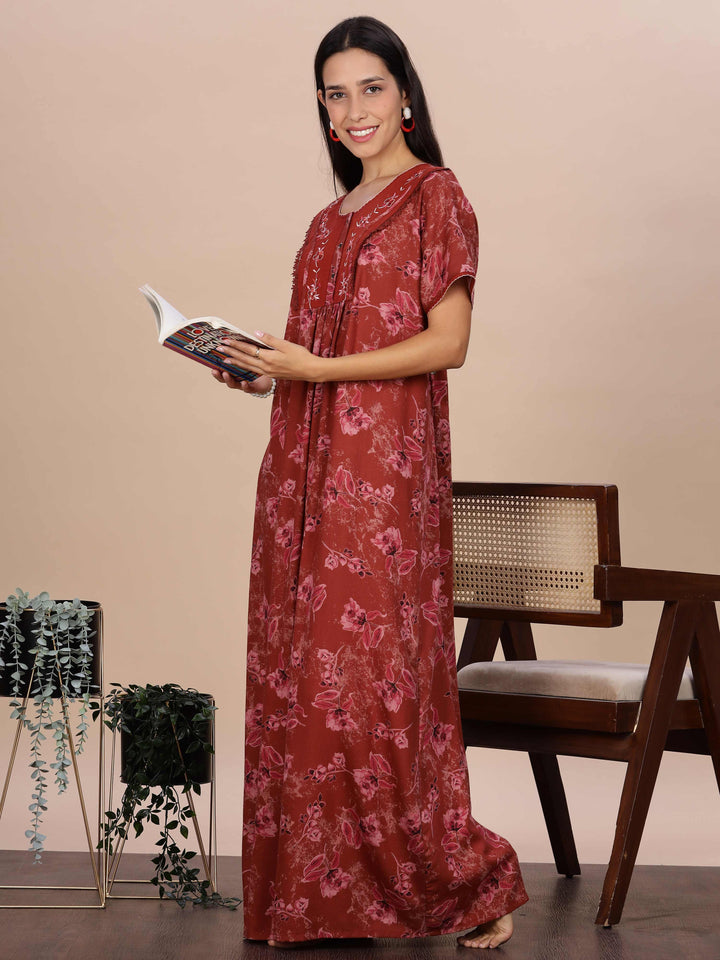 Trendy Red Alpine Floral Print Nighty for Women