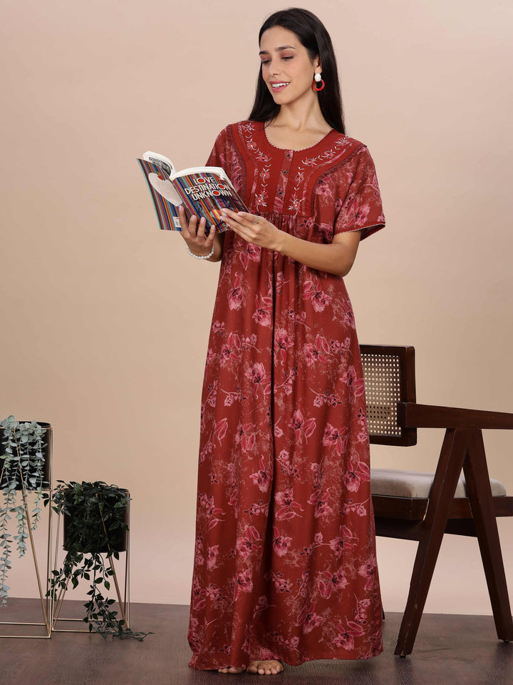 Trendy Red Alpine Floral Print Nighty for Women