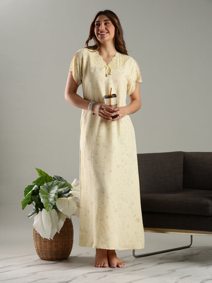Soft Yellow Women’s Nightdress in Bamboo Cotton Fabric