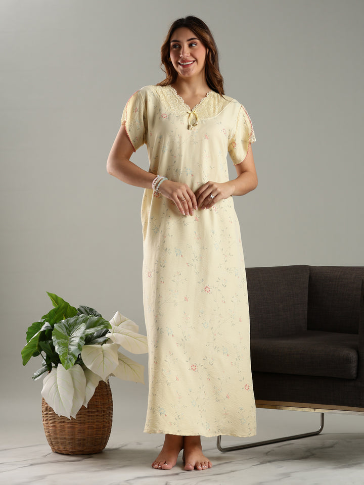 Soft Yellow Women’s Nightdress in Bamboo Cotton Fabric