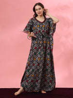 Batwing Sleeve Cotton Kaftan with Handcrafted Batik Design in Batik Round