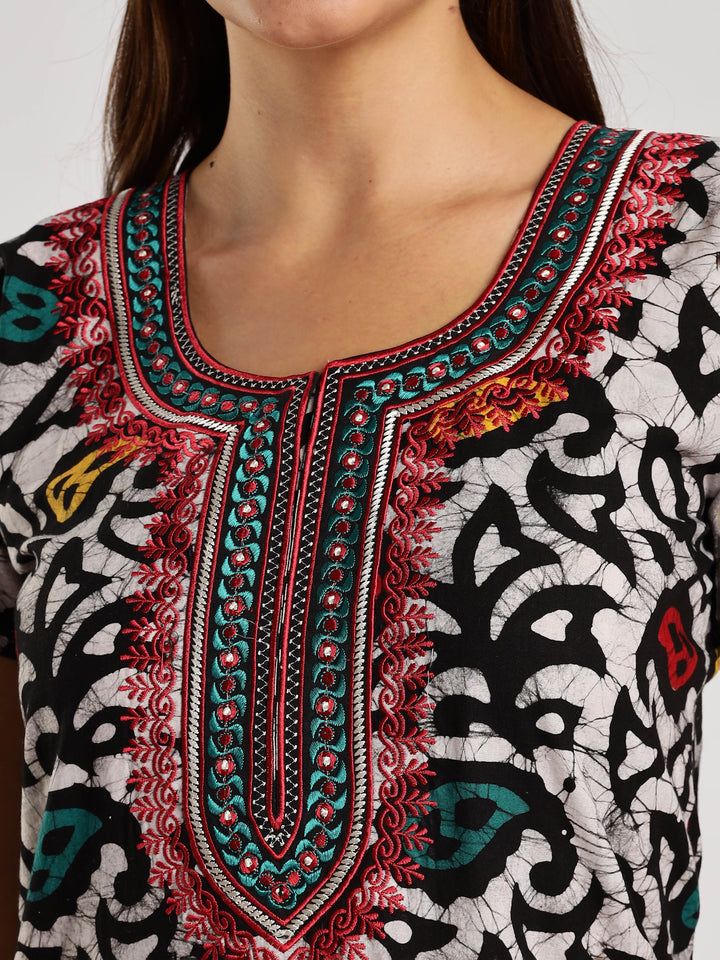 Leaf print pure cotton batik print night dress for women