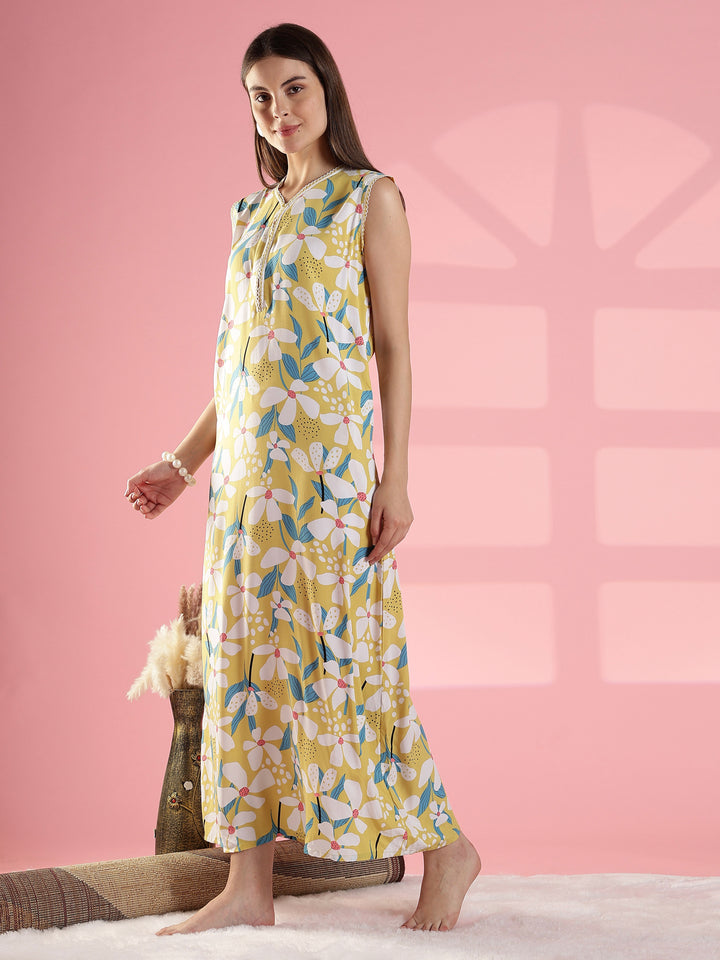 Soft sunny daisy best sleeveless nighty for women