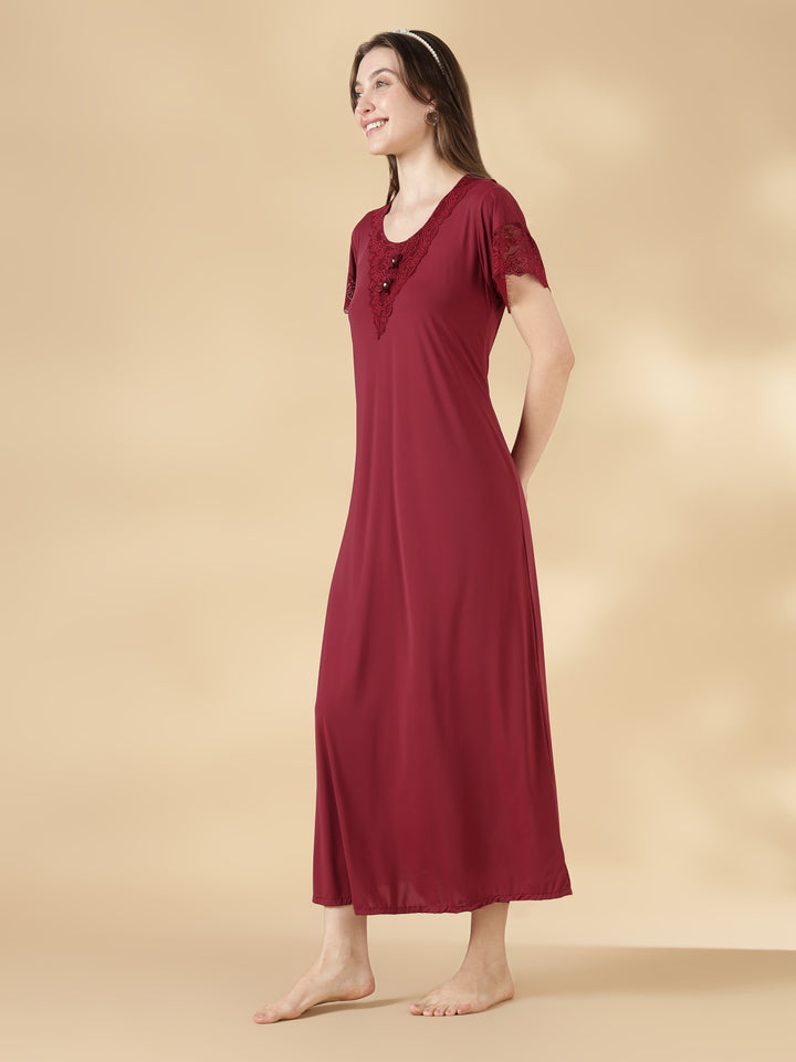 Comfortable malai lace nightwear for women in burgundy