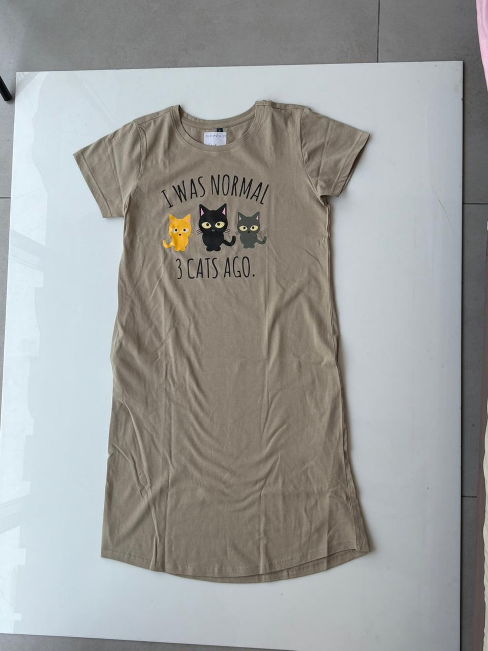 Best knee length short nighty for women in cat print