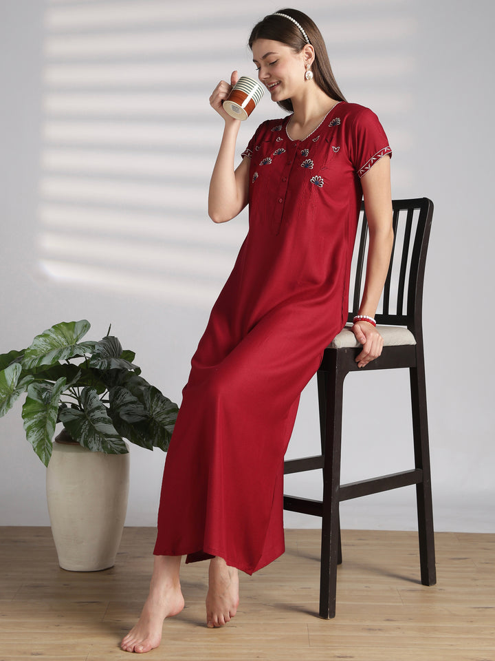 Soft and comfy feeding friendly alpine nighty for women