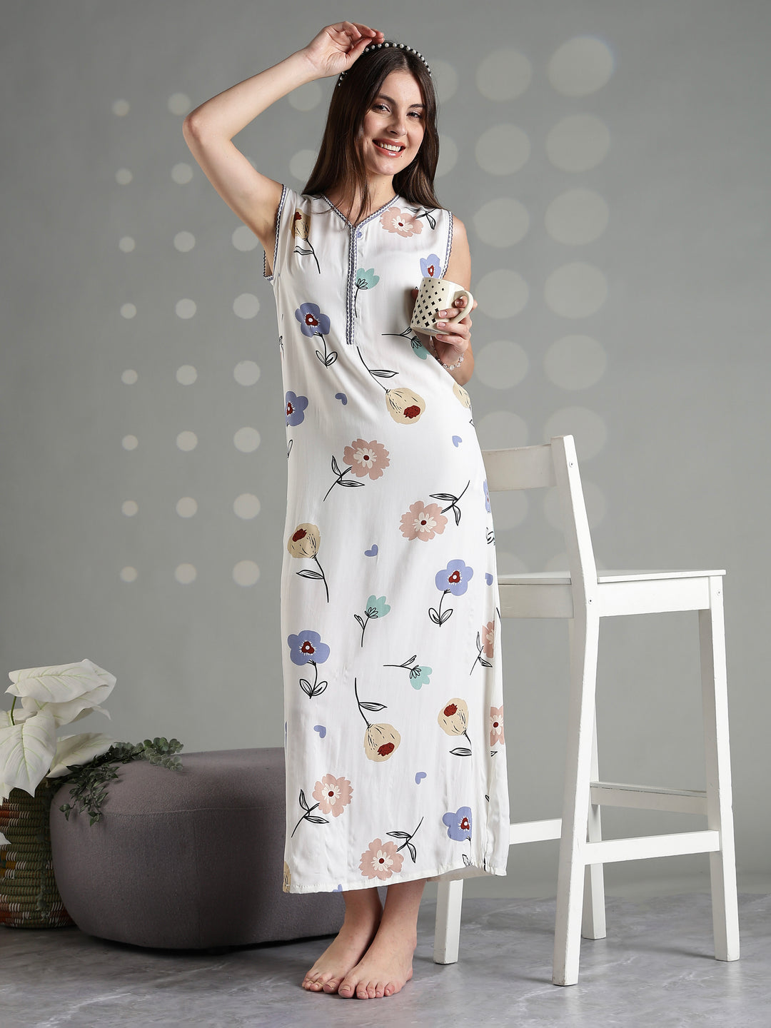 Vanilla floral comfortable sleeveless nighty for women
