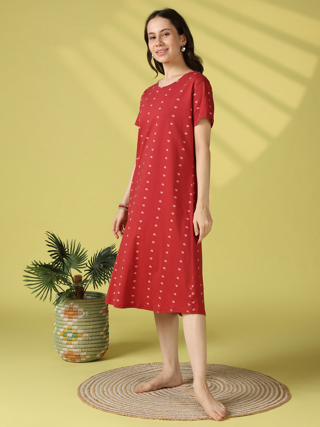 Cute heart print cotton short nighty for women online