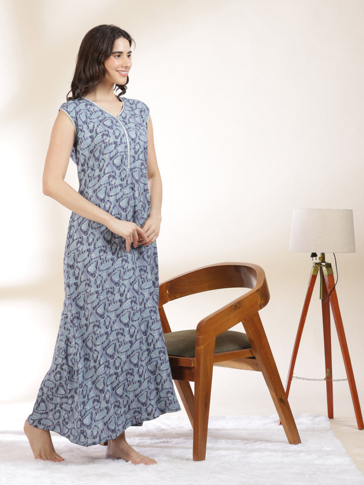 Misty blue cozy sleeveless nighty for women