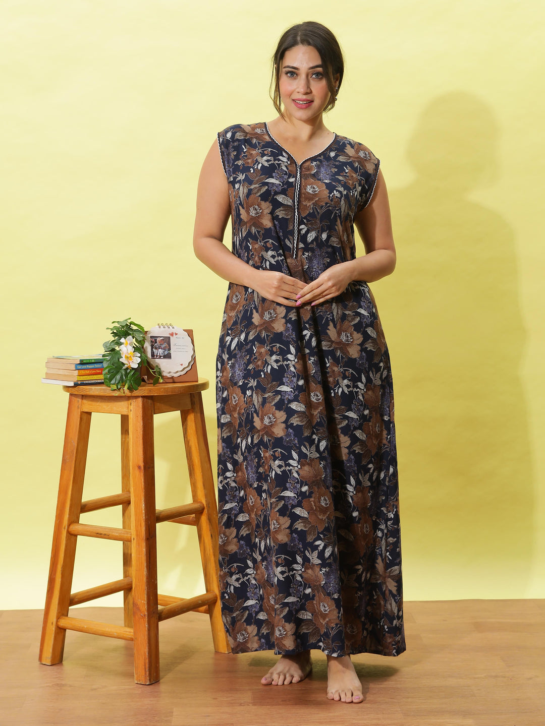 Cozy navy blue floral print sleeveless nighty for women