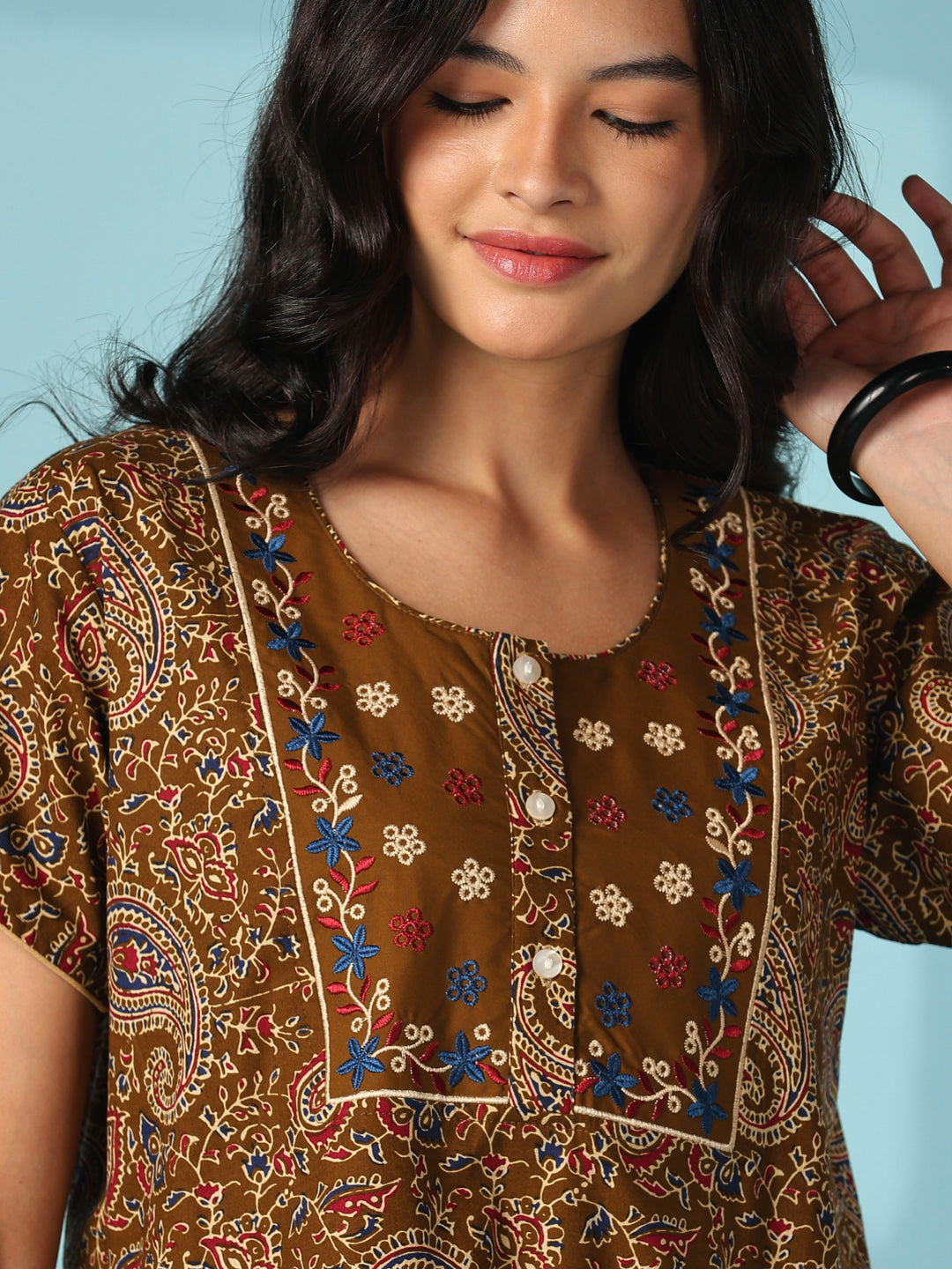 Bronze paisley print cotton night wear for women online