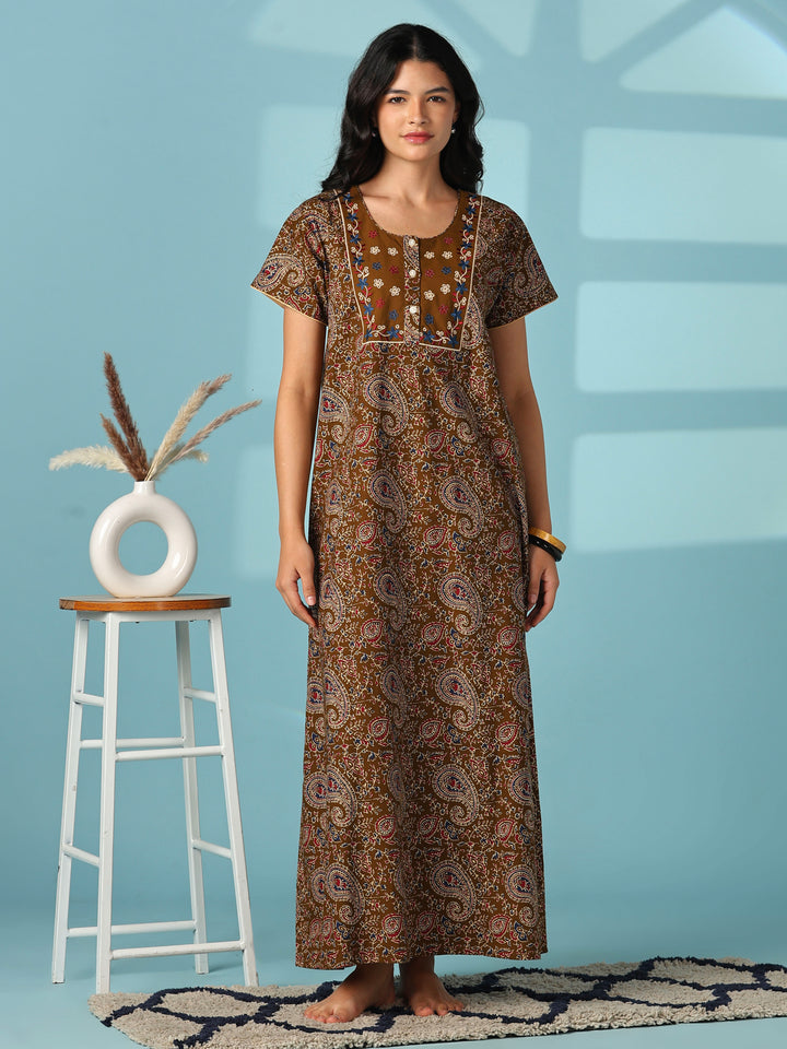 Bronze paisley print cotton night wear for women online