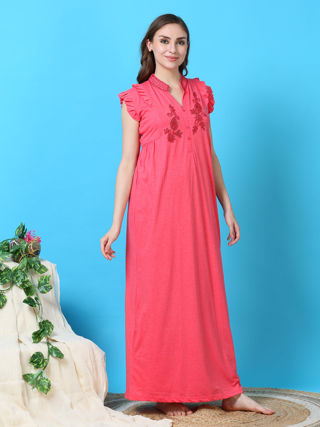 Peach cotton blend sleeveless nighty for women