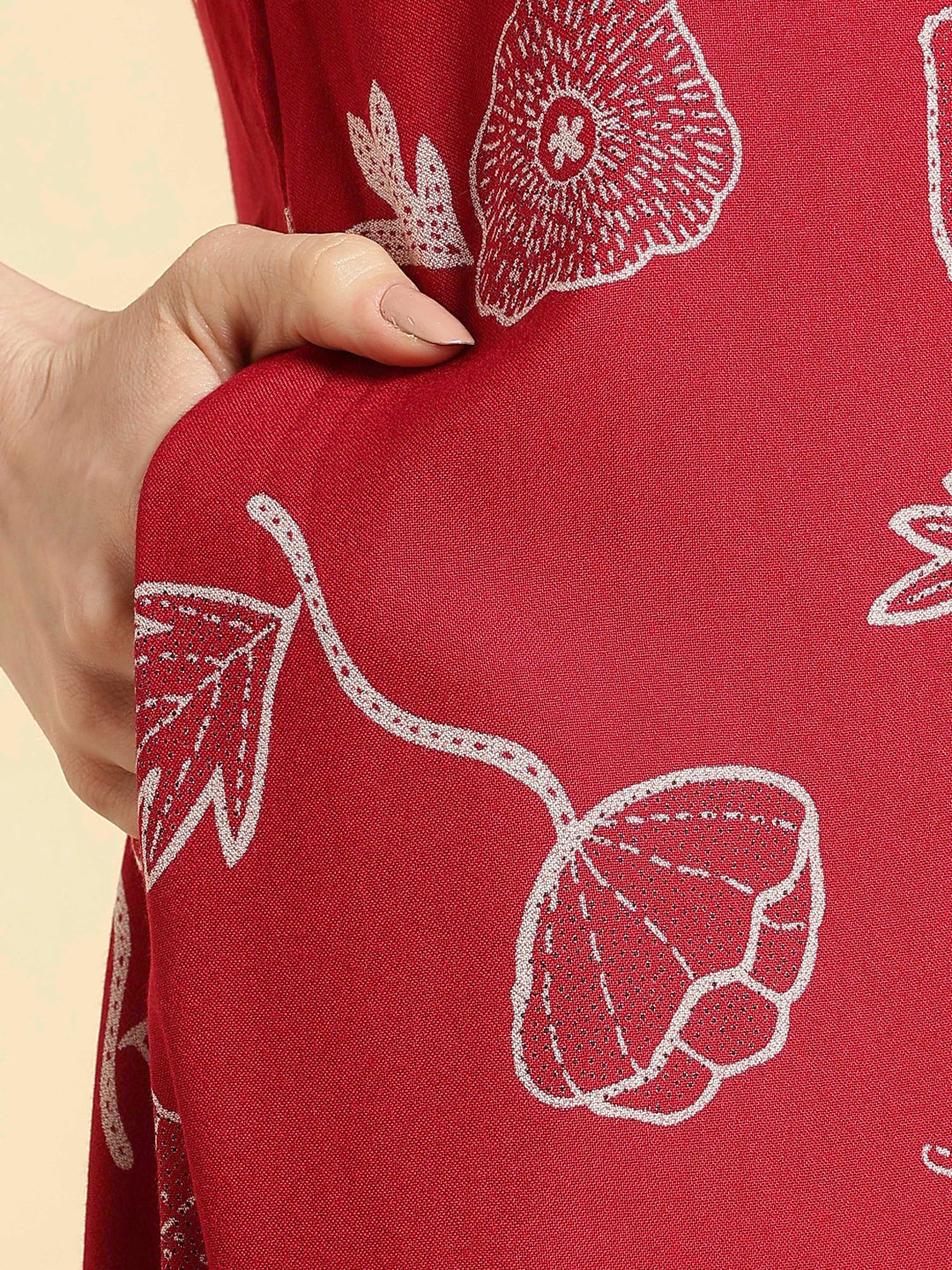 Alpine floral a line daisy red front open nighty for women