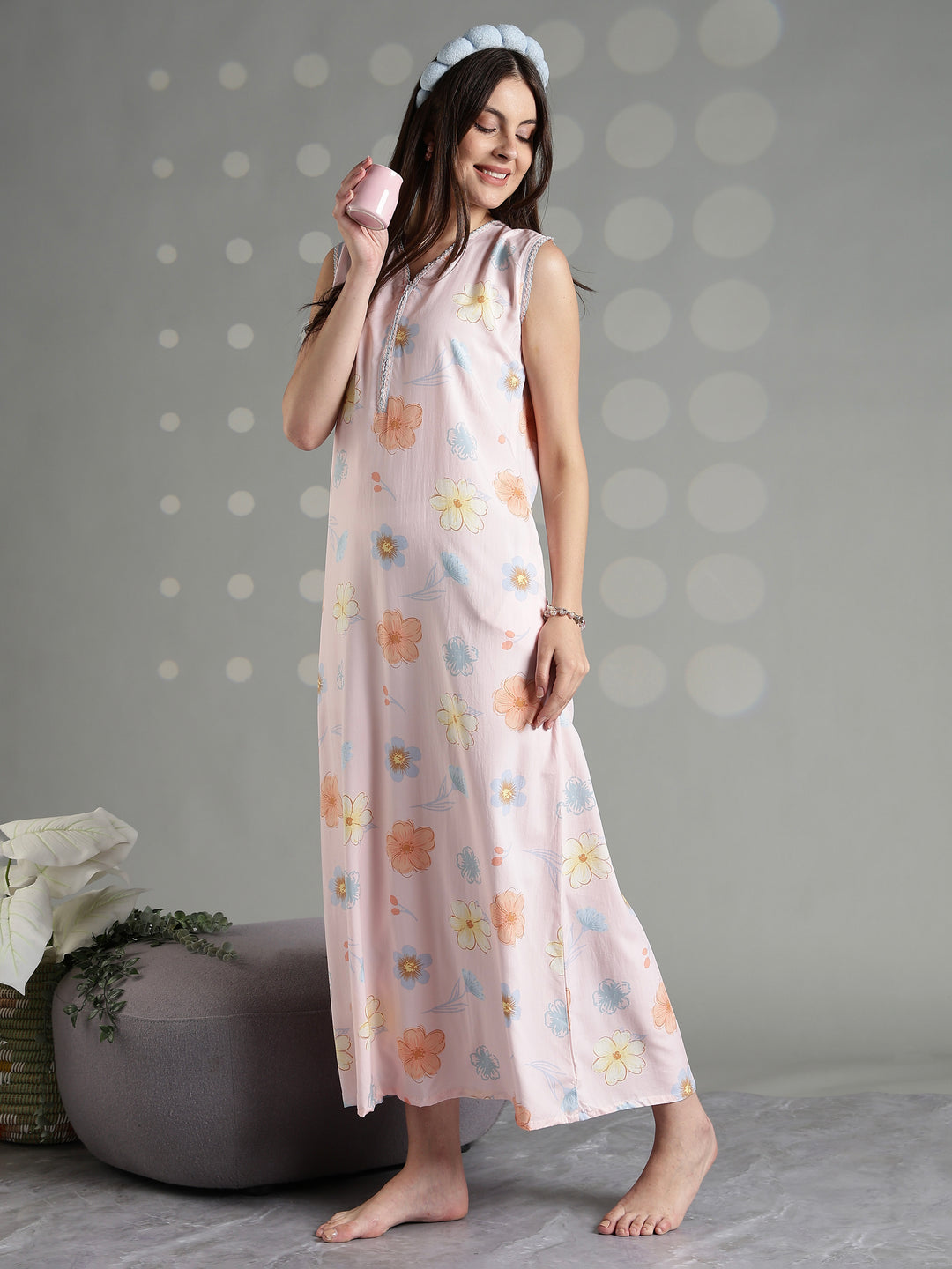 Peach blossom rayon sleeveless night gown for women